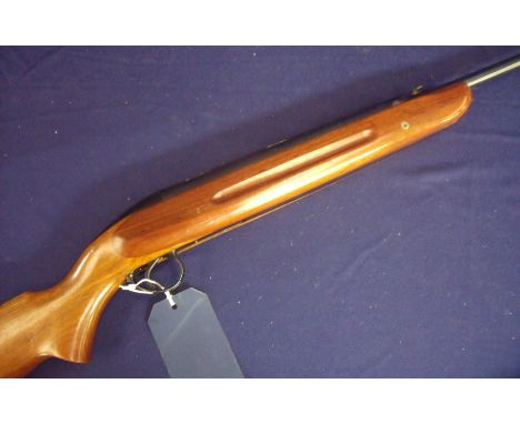 BSA Air Sporter MK III air rifle .22 under lever, tap loading, serial no GD19461, stock laminated at trigger block, ribbed bu