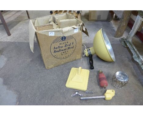 A Pifco infra red lamp, boxed