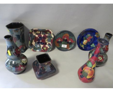 A selection of vintage ceramic vases etc 