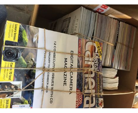 BOX OF DIGITAL CAMERA MAGAZINES    T2