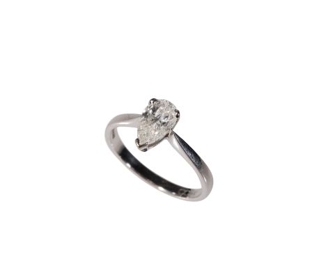 DIAMOND SOLITAIRE RING, the pear-cut diamond, approx 1ct, on a white gold shank, ring size O