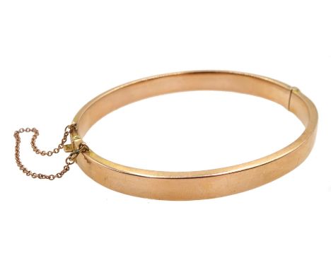 Early 20th century 9ct rose gold hinged bangle Chester 1923, approx 8.05gm - Condition Report 