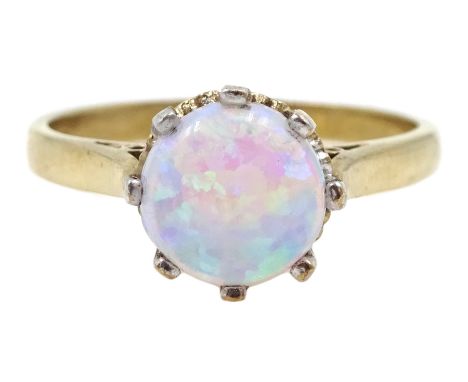 9ct gold single stone opal ring, hallmarked - Condition Report Approx 2.6gm, size O