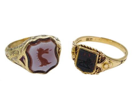 Victorian 15ct gold bloodstone lion intaglio, shield shaped signet ring and a 9ct gold agate dragon intaglio ring - Condition