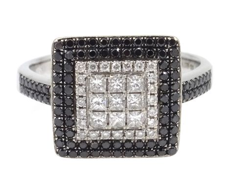 18ct white gold round brilliant cut and princess cut black and white diamond ring, square pave setting, with black diamond sh