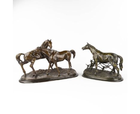 Pierre-Jules MŽNE (1810-1879)(after) 'Horses' a collection of 2 patinated young bronze statues of horses. 20th century. Dimen