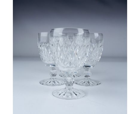 This lot features four stunning Waterford crystal water goblets from the Boyne pattern collection. Renowned for its intricate