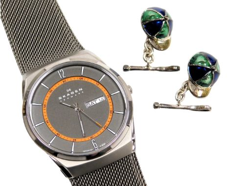 A Skagen stainless steel cased gentleman's wristwatch, SKW6007, on a mesh strap, boxed, together with a pair of Links of Lond