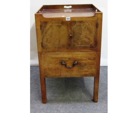 A George III mahogany tray top night commode, with pair of cupboards over single drawer, on square supports, 50cm wide.