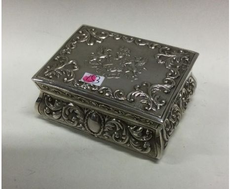 A large novelty Victorian silver chased table snuff box. London 1895. By John Macleod Crouch. Approx. 133 grams. Est. £200 - 