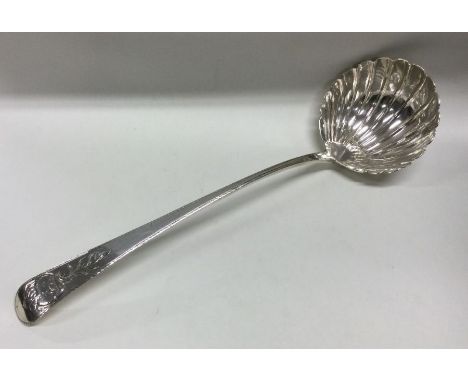 DUBLIN: An Irish silver soup ladle. 1724. Marked only with crowned Hibernia and Gothic letter 'E'. Approx. 200 grams. Est. £3