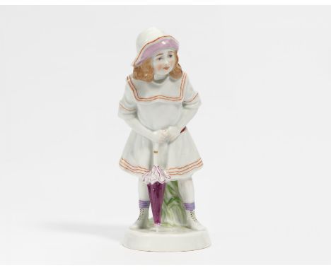 MÄDCHEN MIT SCHIRM. Meissen. Datierung: Vor 1924. Meister/Entwerfer: Entwurf A. König, 1914-1916. Material: Porzellan, farbig