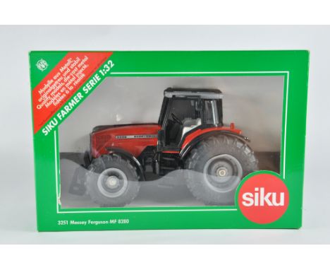 Siku 1/32 Massey Ferguson 8280 Tractor. M in Box.