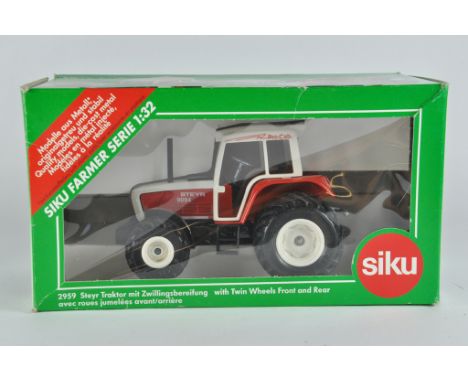 Siku 1/32 Steyr 9094 Tractor. M in Box.