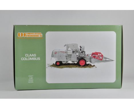 Universal Hobbies 1/32 Claas Columbus Combine. M in Box.