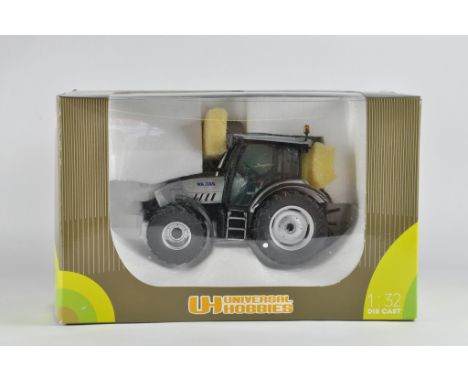 Universal Hobbies 1/32 Lamborghini R6.100 Tractor. Ex Display. VG to E in Opened box.