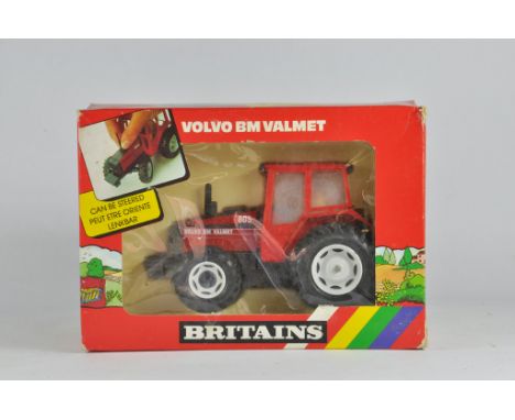 Britains 1/32 Volvo BM Valmet 805 Tractor. NM to M in Box.