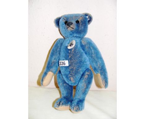 A Steiff 403002 Teddy Bear Replica 1908 with Growler. CONDITION REPORT: Growler in working condition