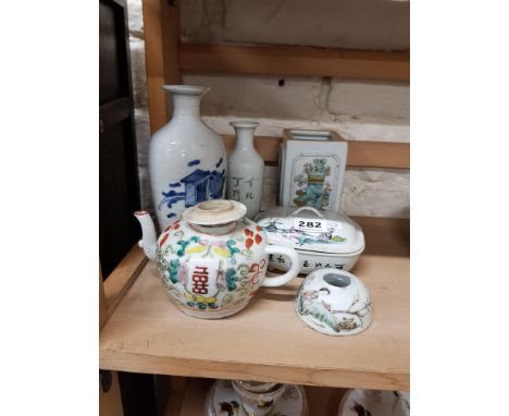 Shelf lot antique oriental items