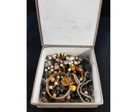 Box of vintage jewellery