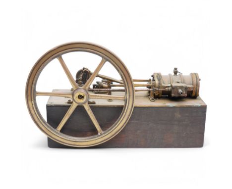 Brass stationery engine on wooden base L36 cm