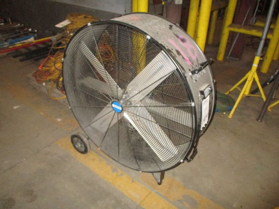 Model SFDC1050FB 42" Portable Fan, 110V
