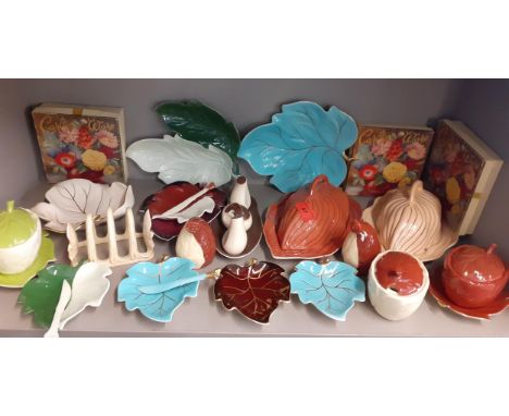 A quantity of vintage Carlton Ware leaf pattern tableware and other patternsLocation: R2:4 