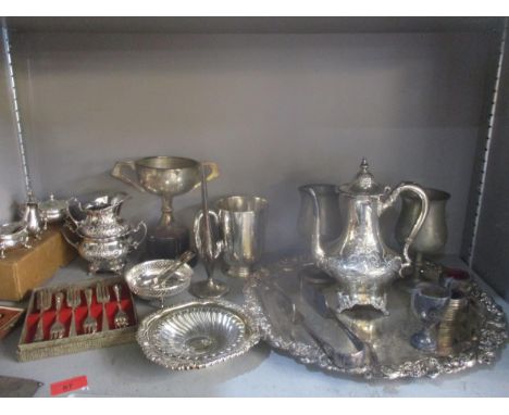 A selection of silver plate to include a Derby silver company three piece tea set, silver plated tray, cased flatware, trophy