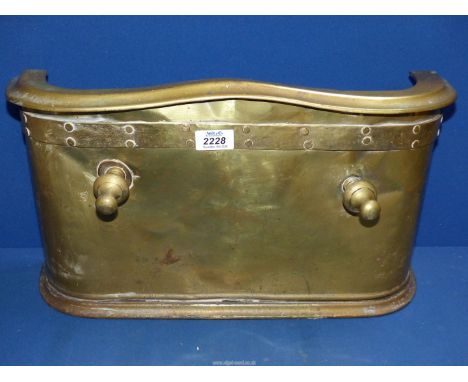 An antique Brass Fender,  20" wide x 4" deep x 11" high.