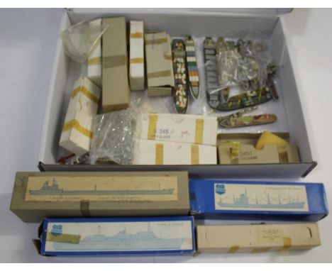 WATERLINE MODEL DIE CAST SHIPS various 1-1200 scale Waterline &amp; Hansa model ships, including boxed and unboxed examples i