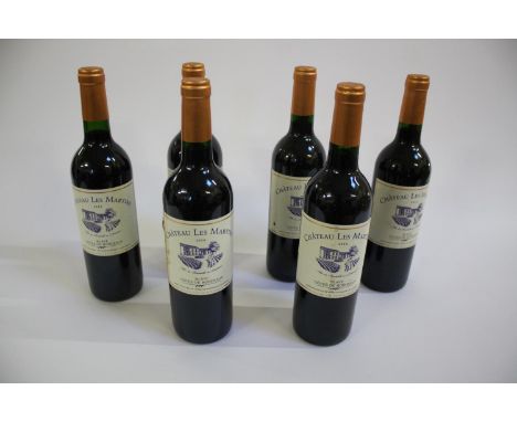 WINE - CHATEAU LES MARTINS 6 bottles, Cotes de Bordeaux 2014. (6)