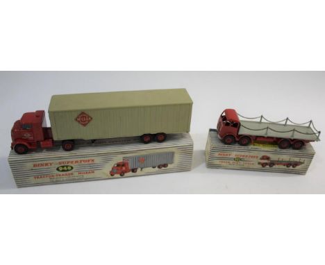 DINKY TOYS - FODEN a boxed 905 Foden Flat Truck with chains (red cab and grey flatbed), and boxed 948 Tractor Trailer McLean 