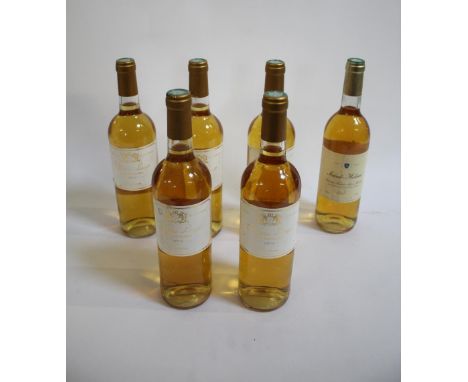 WINE - CHATEAU LANGE SAUTERNES 5 bottles of Chateau Lange Sauternes Cuvee Haut Sauhuc, Grand Vin De Bordeaux, 2012. Also with