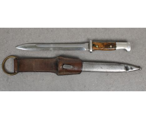 A German 84/98 pattern cut down bayonet with flashguard  Gottlieb Hammesfahr Solingen Foche to ricasso, sawback removed, 24.5