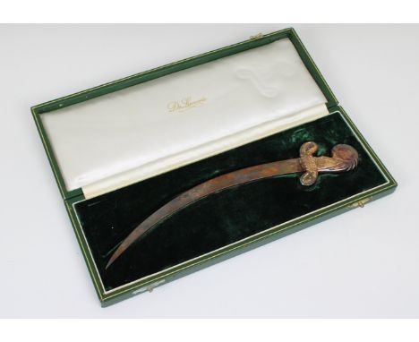 De Lamerie of London, presentation dagger with silver blade,  London assay mark, in a green tooled leather presentation case 