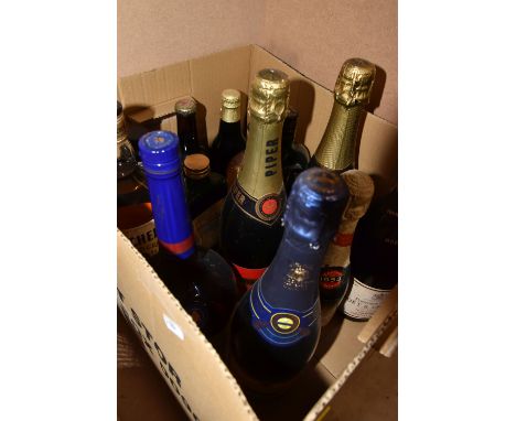 ALCOHOL, One Box of Assorted Alcohol comprising 1 x half-bottle of G.H. MUMM Cordon Rouge Champagne Tres Sec 1953, no. 360306
