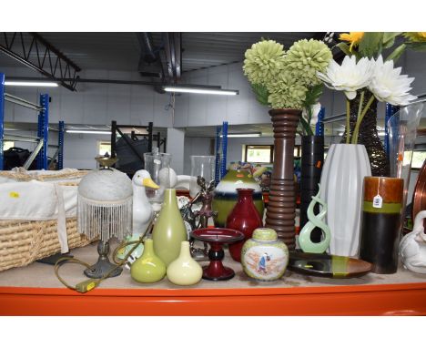 A GROUP OF TALL VASES, BASKET, LAMP AND SUNDRY ITEMS, to include a large wicker vase, various tall ceramic and glass vases, s