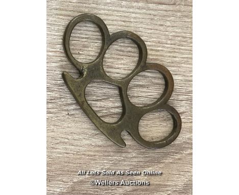 VINTAGE BRASS KNUCKLE DUSTERS