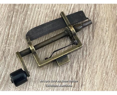 VINTAGE CLOCK SPRING WINDER TOOL 