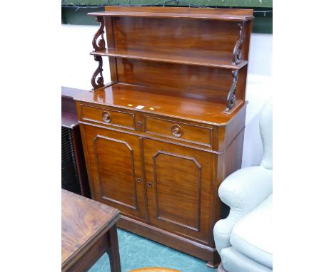 Early 19th century mahogany chiffonier, height 140 cm, width 97.5 cm, depth 38.5 cm