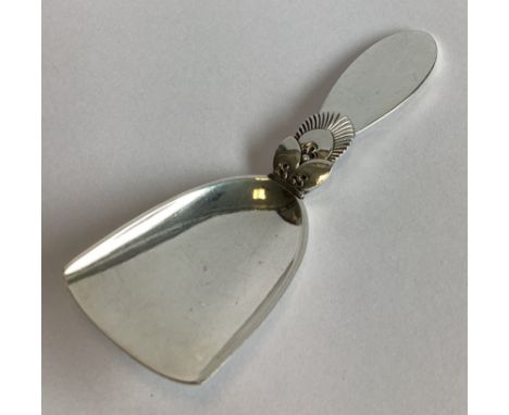 GEORG JENSEN: A good heavy silver caddy spoon of stylised form. Marked verso. Approx. 29 grams.