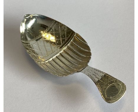 A good Georgian silver caddy spoon in the form of an acorn with engraved decoration. Birmingham 1740. By IT. Approx. 8 grams.
