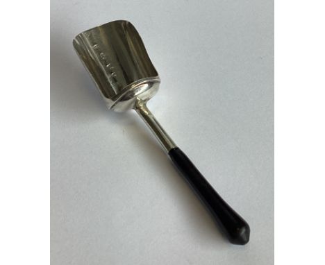 A good Georgian silver caddy scoop with tapering handle. Birmingham 1801. By C&C. Approx. 8 grams.