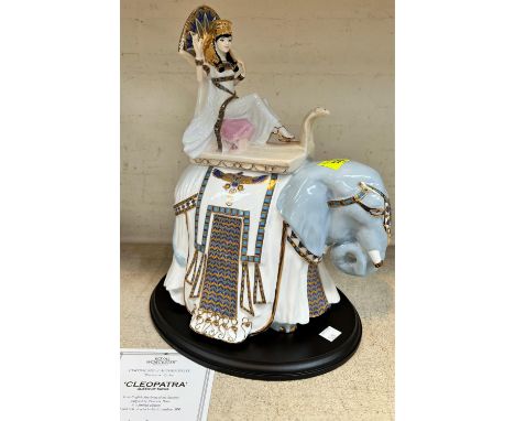 A Royal Worcester limited edition figure:&nbsp; Cleopatra Queen of Queens, 312/500, CW588.&nbsp;&nbsp;In good condition, with