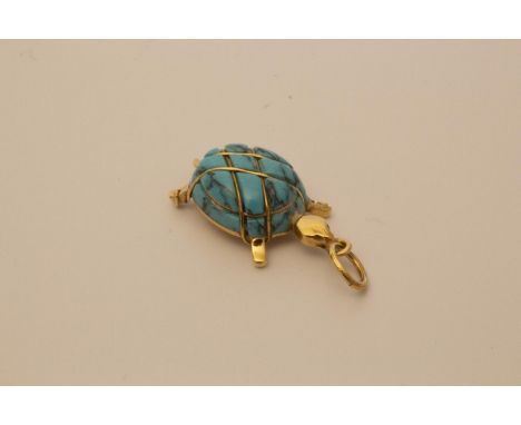 An 18 carat gold charm in the form of a tortoise set with turquoise 4.8g and a 14 carat gold neck chain 6.6g