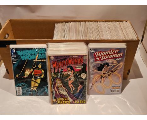 DC Comics 'Wonder Woman' - approximately 200 Modern Age comics of Wonder Woman with some related comics ('Amazons Attack' and