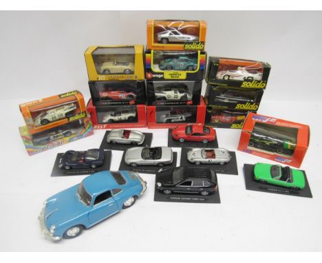 A collection of boxed and loose diecast model cars, predominantly Porsche, including Solido, Brumm, Burago, Vitesse etc (21)