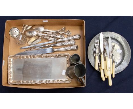 A set of four Victorian King's pattern silver table spoons, London, 1856 together with two King's pattern silver table forks 