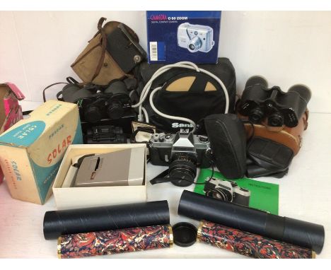 Collection of vintage and late 20th Century cameras and binoculars along with accessories&nbsp;