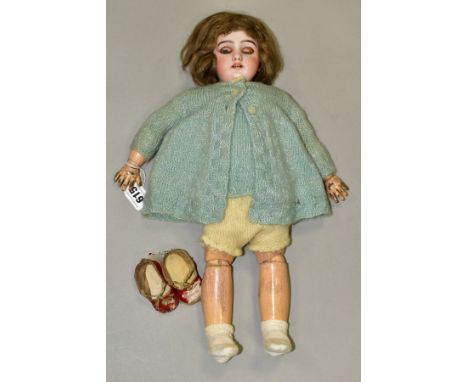 A JUMEAU BEBE NO. 6 BISQUE HEAD DOLL, marked with '6' to nape of neck, sleeping eyes that are stuck shut with damage to lids 